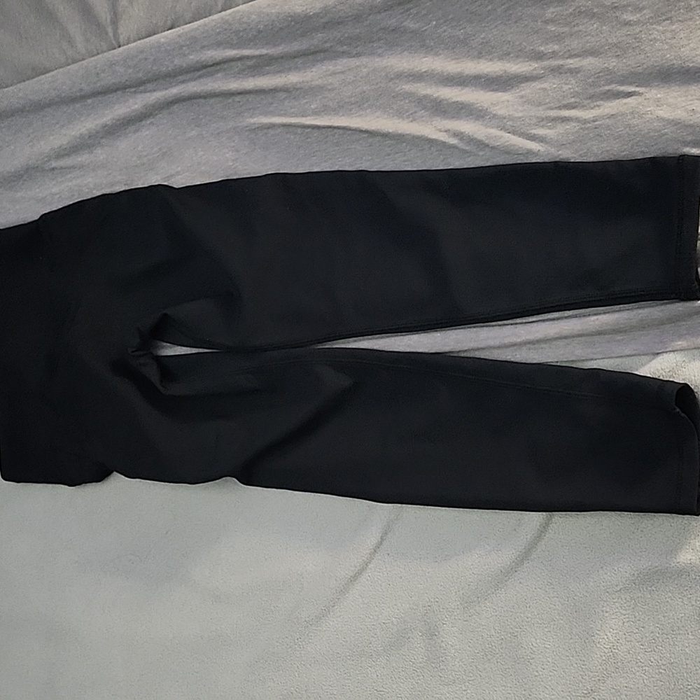 Woman's Leggings - Picture 4 of 9